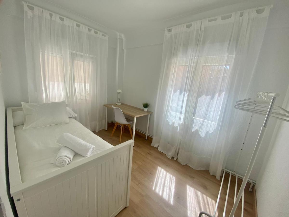 Pleno Centro, Cerca De Todo Con Wifi Gratis Y Ascensor Appartement Santander Buitenkant foto